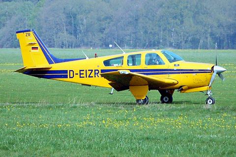 Bonanza F33A