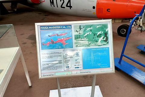 CM.170 Magister