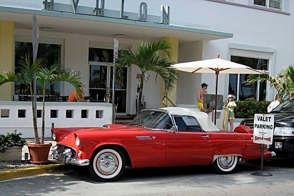 Ford Thunderbird