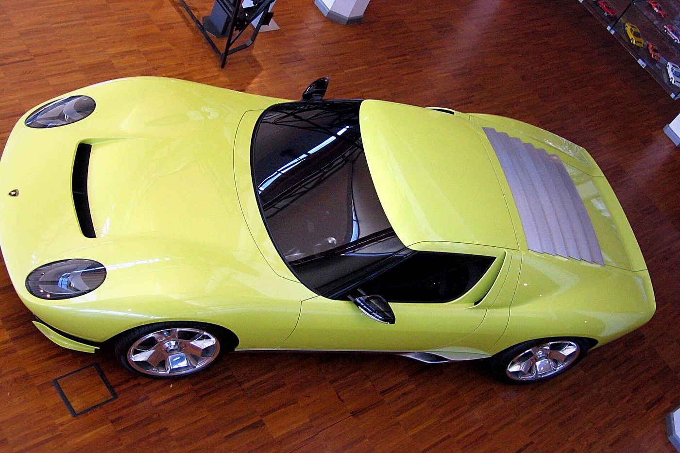 Lamborghini Miura