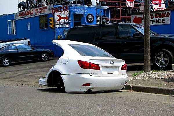 Lexus IS