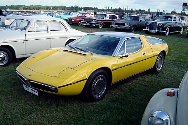 Maserati Bora