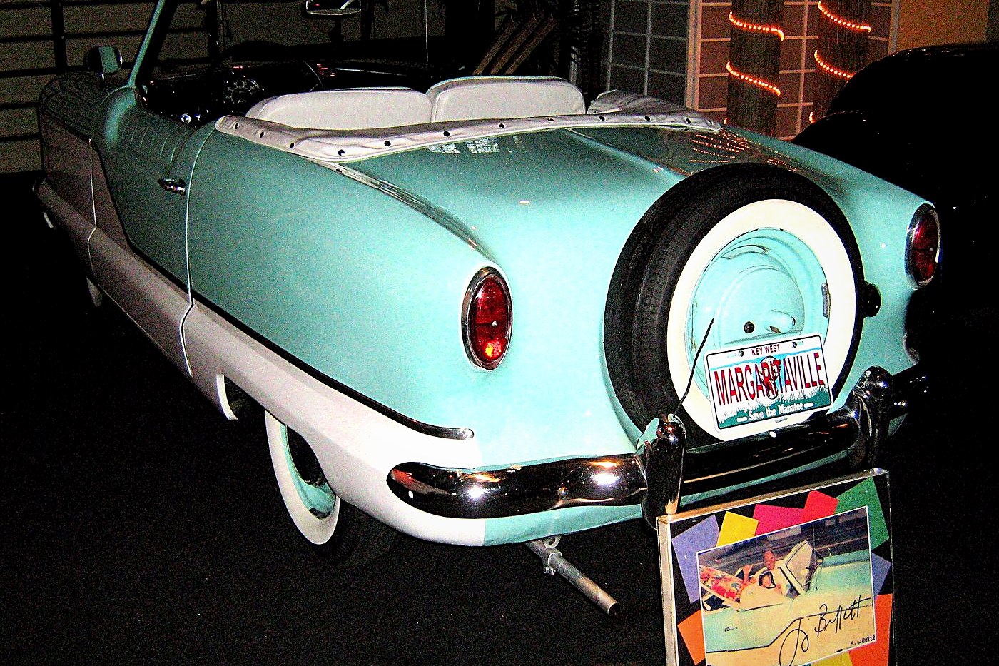 Nash Metropolitan