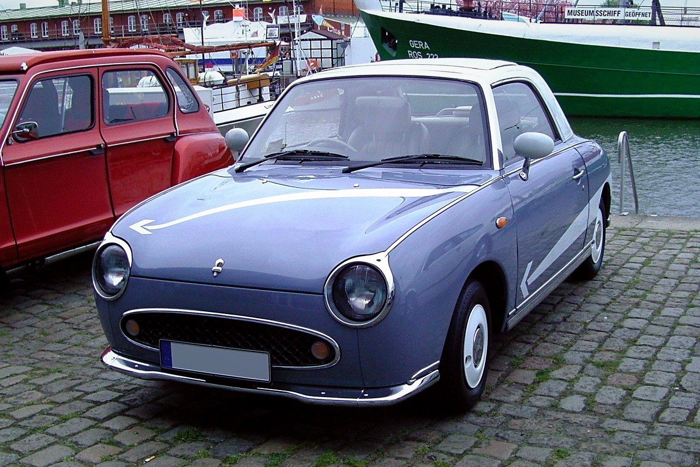 Nissan Figaro