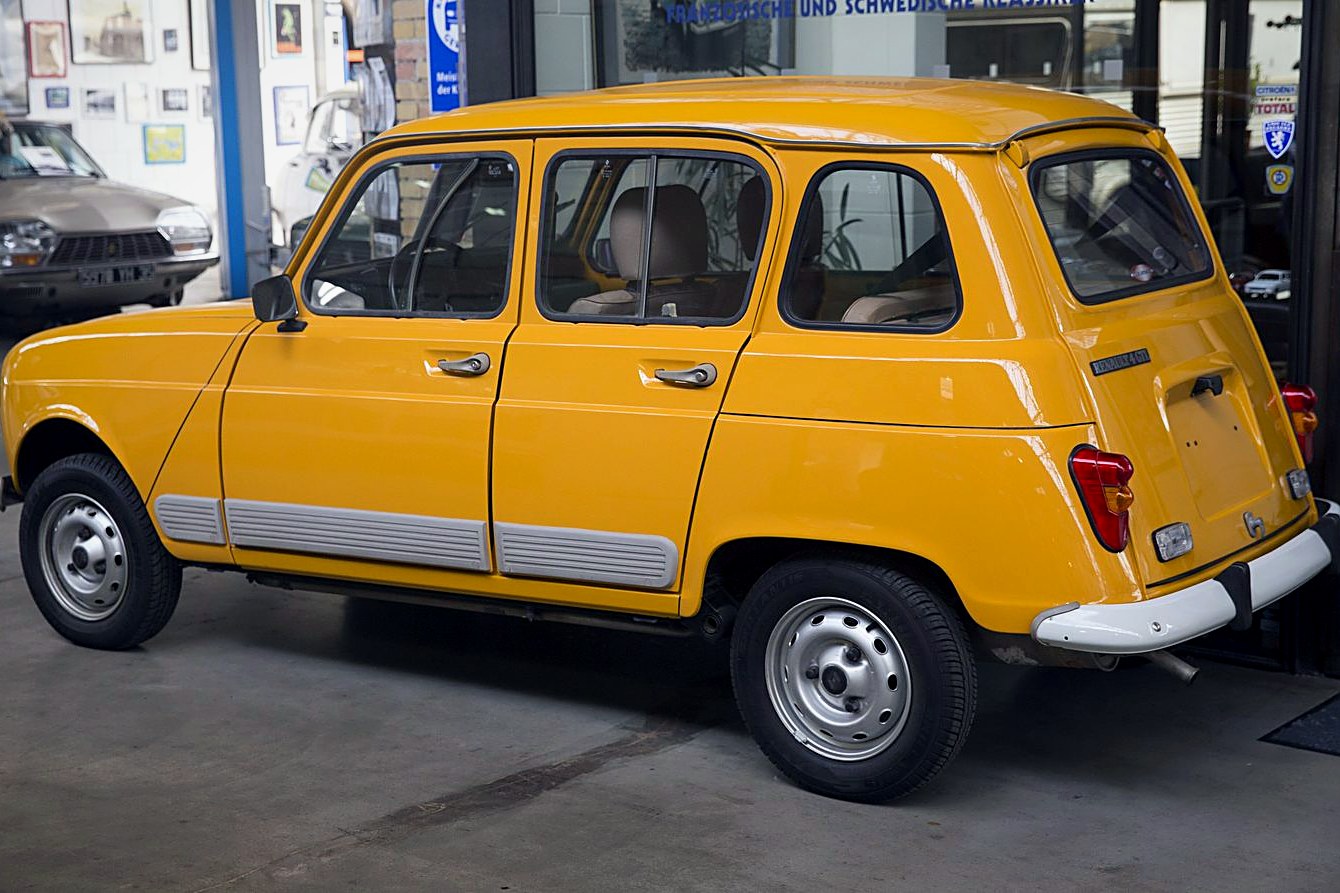 Renault 4