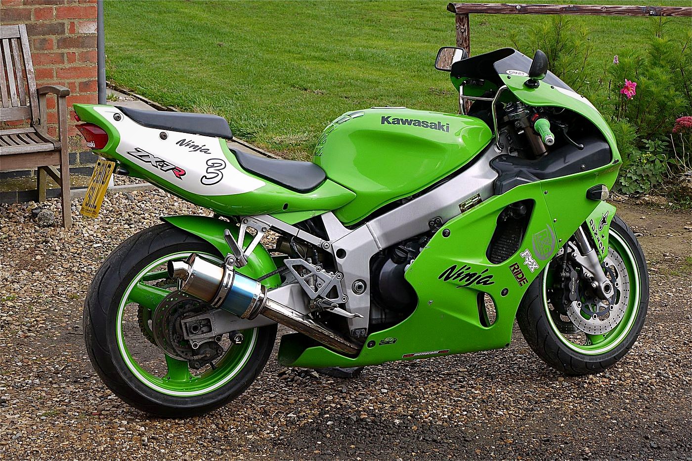 Kawasaki ZX-7RR