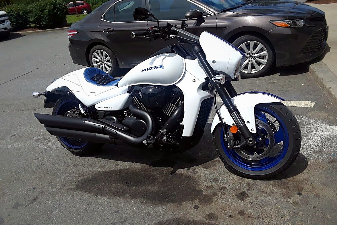 Suzuki Boulevard M109R