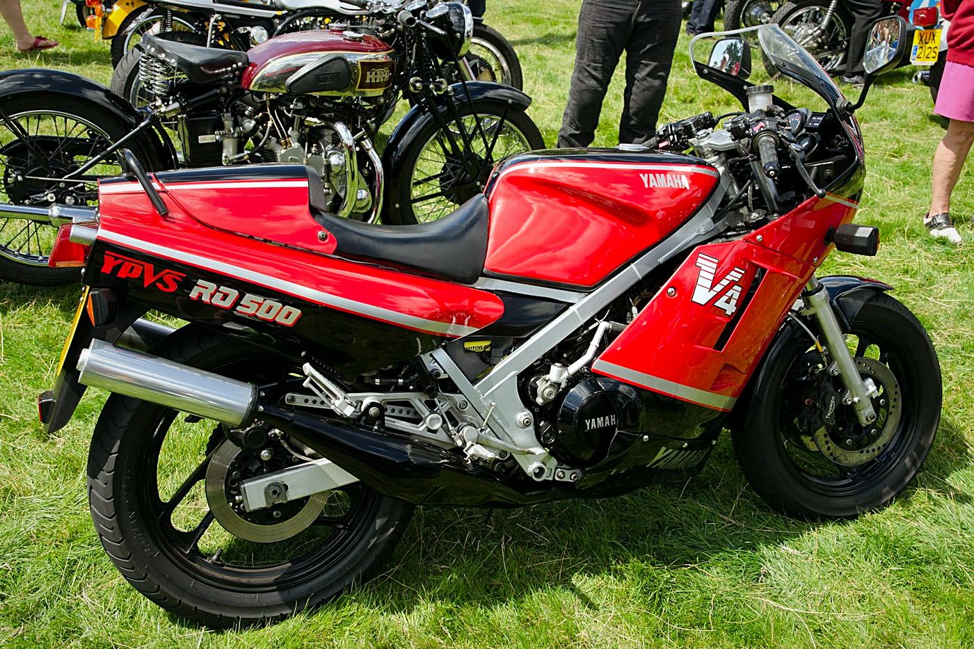 Yamaha RZ500