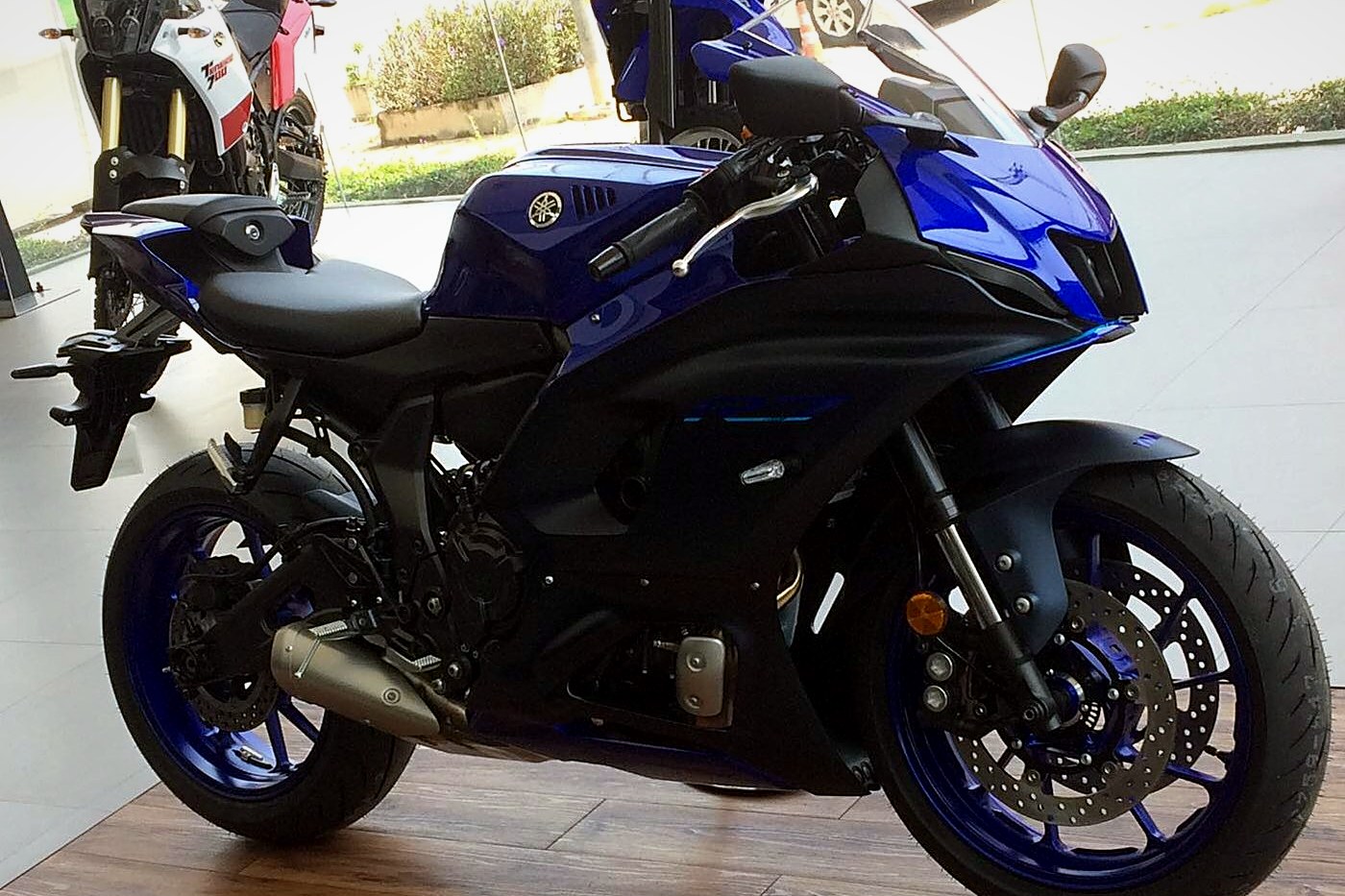 Yamaha YZF-R7