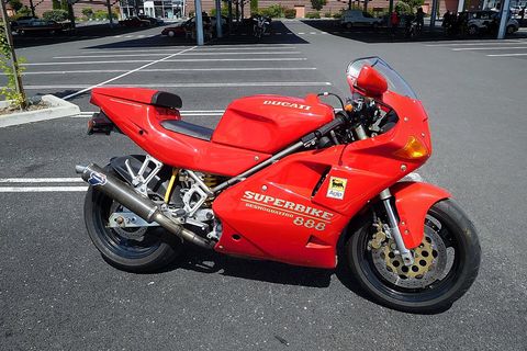 888