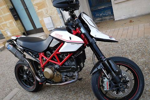 Hypermotard 1100
