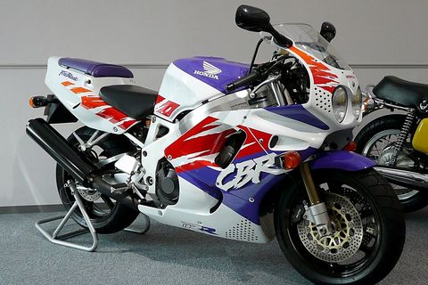 CBR900RR