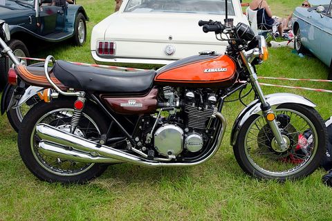 KZ900