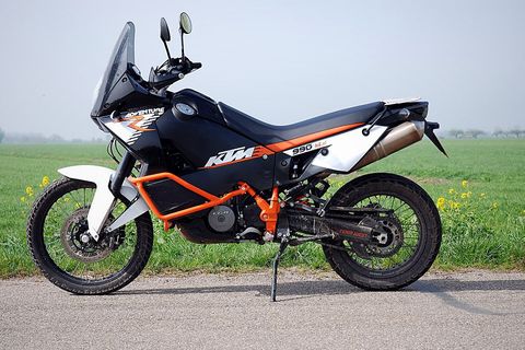 990 Adventure