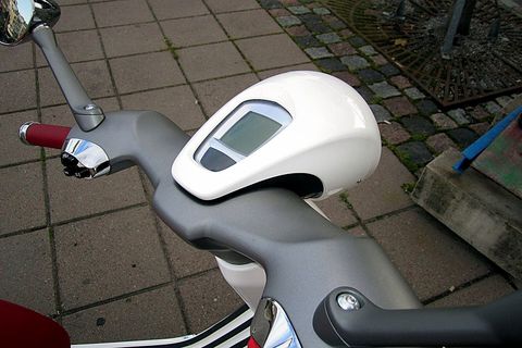 946